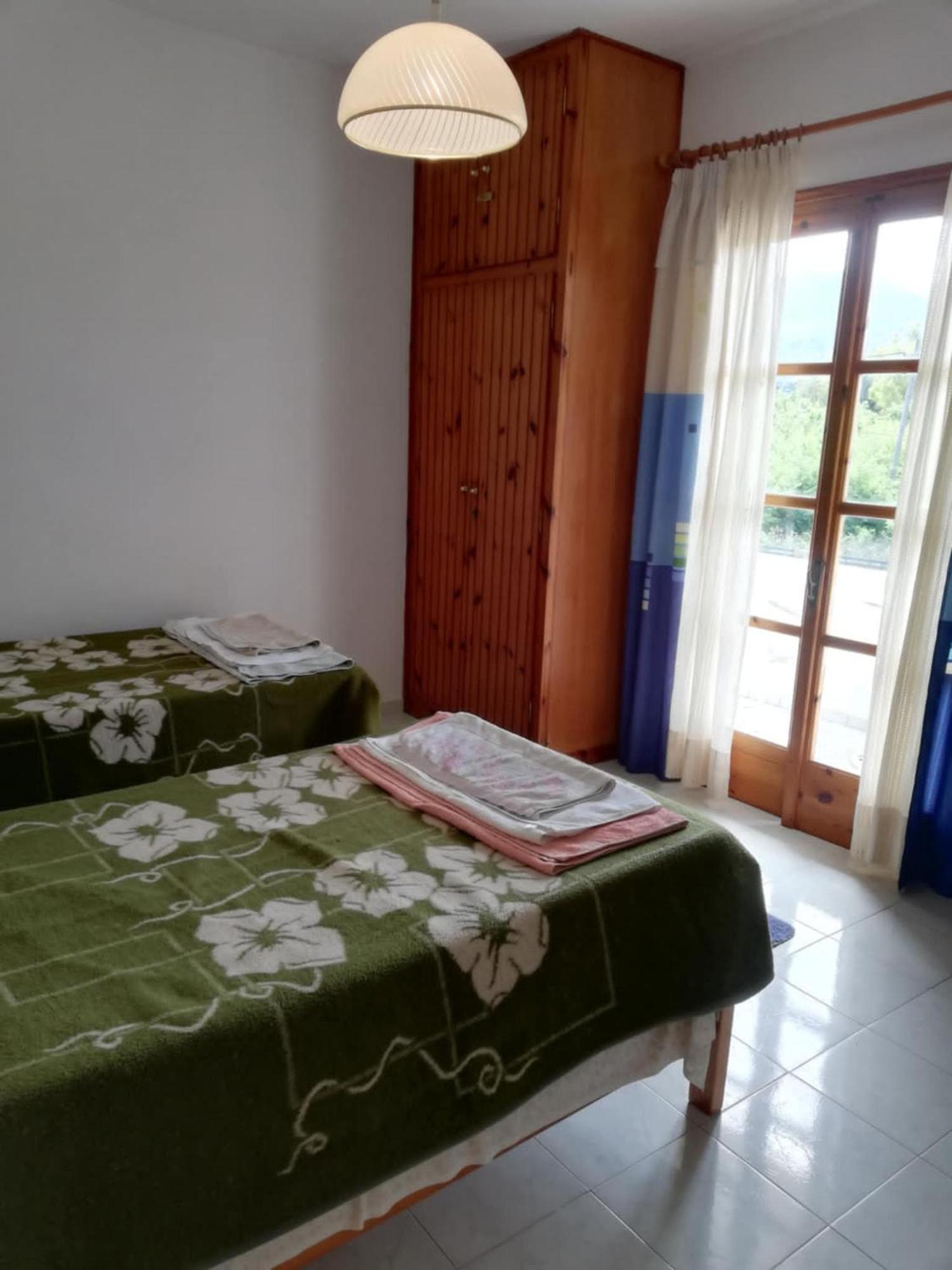Lakis Apartments Acharavi  Luaran gambar
